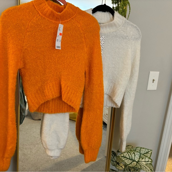 2 for 1 Urban Outfitters Sweaters - Orange & White - Picture 2 of 7